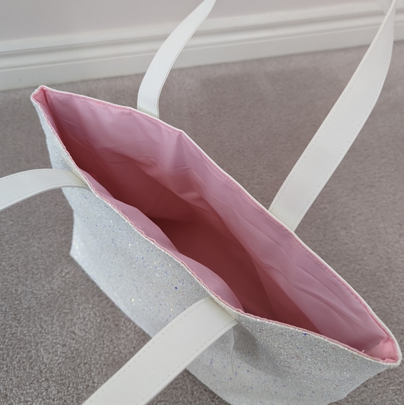 NWT Clinique Tote Bag - Picture 2 of 5